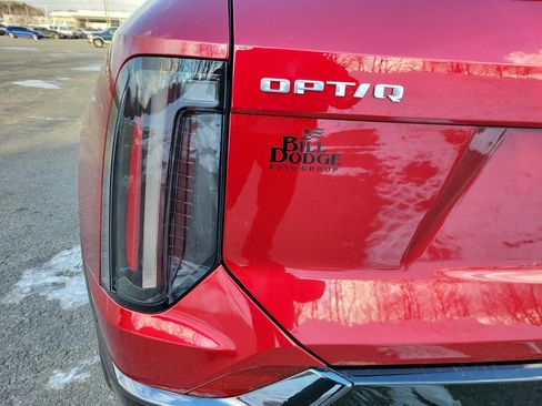 New 2026 Cadillac Optiq Sport 1 image 15