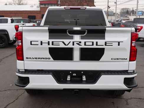 Used 2023 Chevrolet Silverado 1500 Custom w/ Rally Edition AWD/4WD image 9