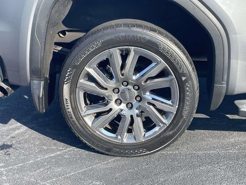 Used 2019 GMC Sierra 1500 SLT w/ SLT Premium Plus Package AWD/4WD image 9