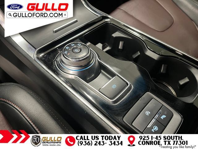 Used 2020 Ford Edge Titanium w/ Equipment Group 301A FWD image 31