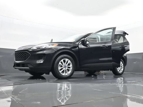 Used 2022 Ford Escape SE w/ Convenience Package AWD/4WD image 34