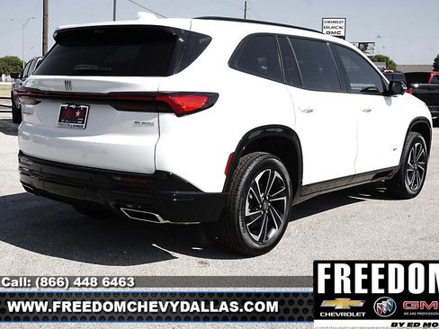 New 2026 Buick Enclave Sport Touring w/ Power Package image 7