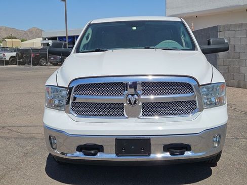 Used 2018 RAM 1500 SLT AWD/4WD image 2
