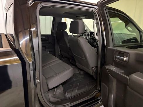 Used 2023 Chevrolet Silverado 1500 Custom AWD/4WD image 13