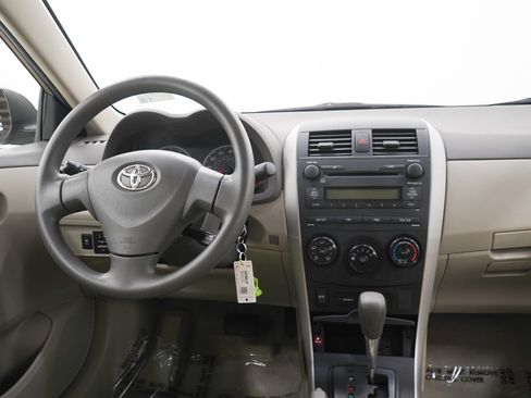 Used 2009 Toyota Corolla LE image 14