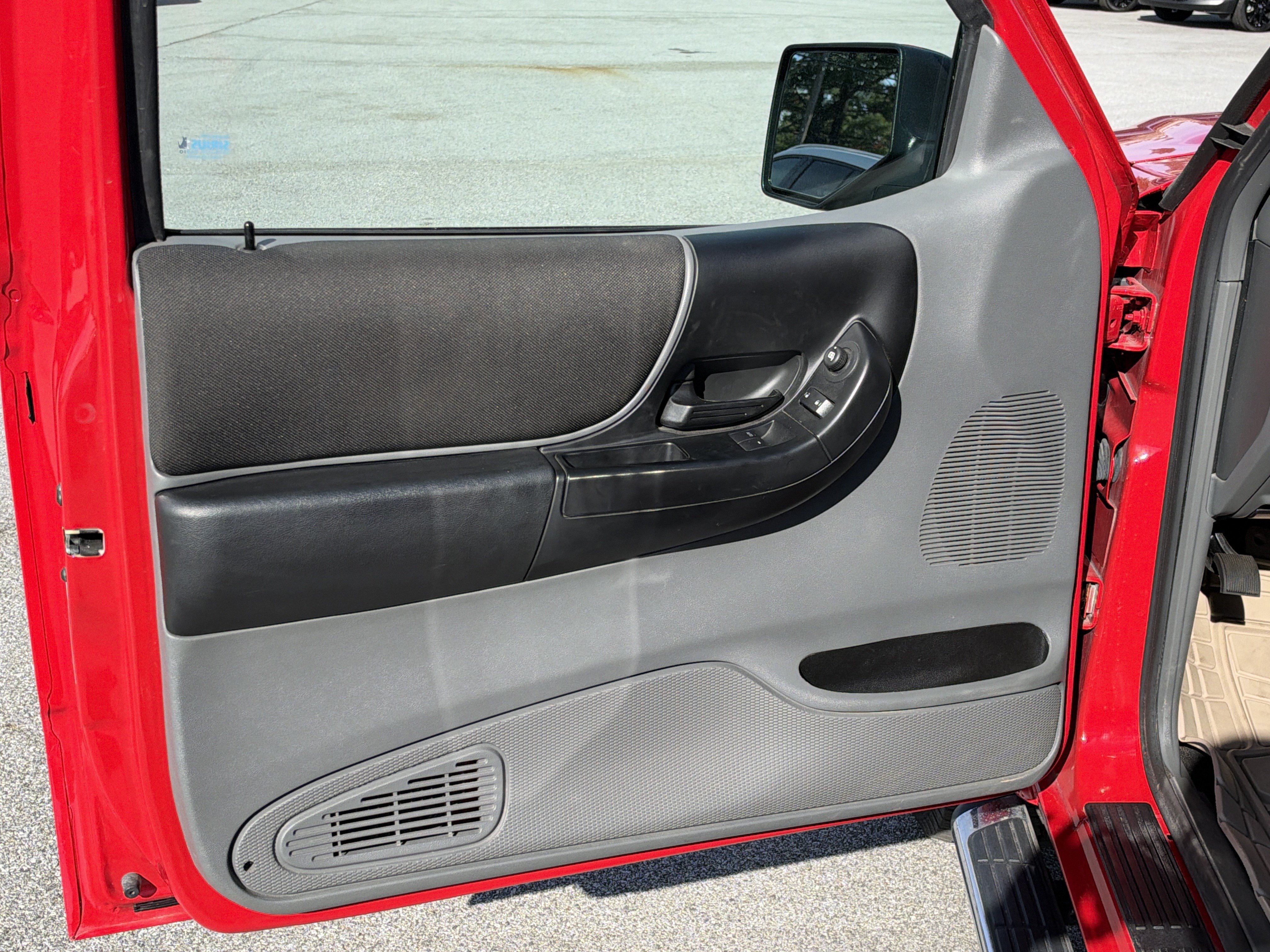 Used 2011 Ford Ranger Sport w/ Bright Trim Group RWD image 14