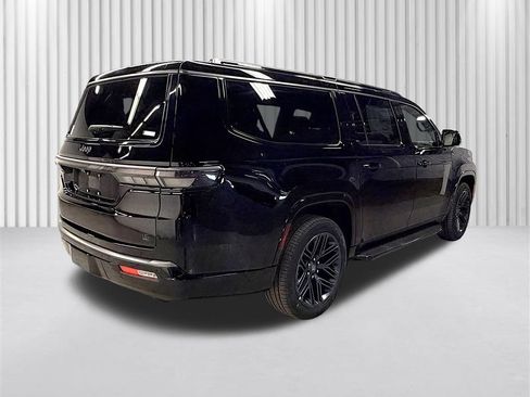 New 2026 Jeep Grand Wagoneer L 4WD image 3