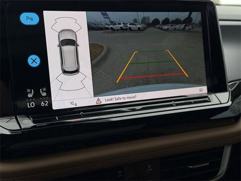 New 2026 Volkswagen Atlas Cross Sport SEL image 15