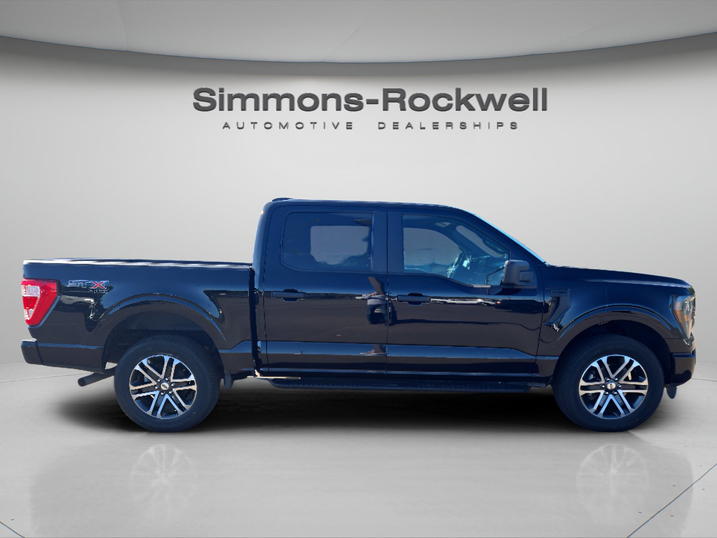 Used 2023 Ford F150 XL w/ STX Appearance Package AWD/4WD image 7