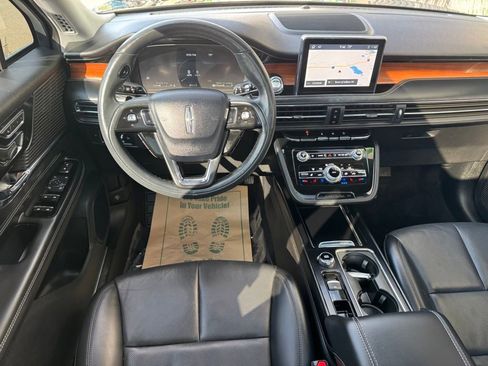 Used 2022 Lincoln Corsair Reserve w/ Elements Package image 17