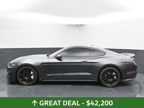 Used 2017 Ford Mustang Shelby GT350 image 10