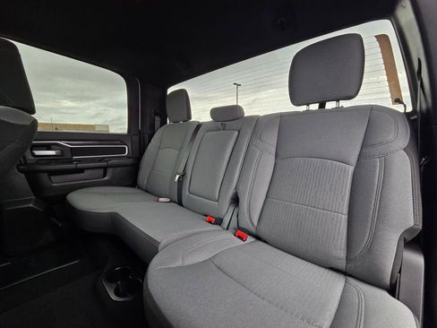 Used 2024 RAM 2500 Big Horn w/ Off Road Package image 24