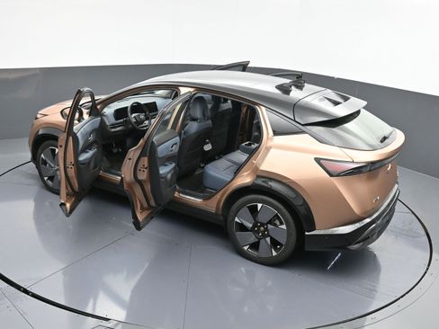 Used 2023 Nissan Ariya PLATINUM+ image 40