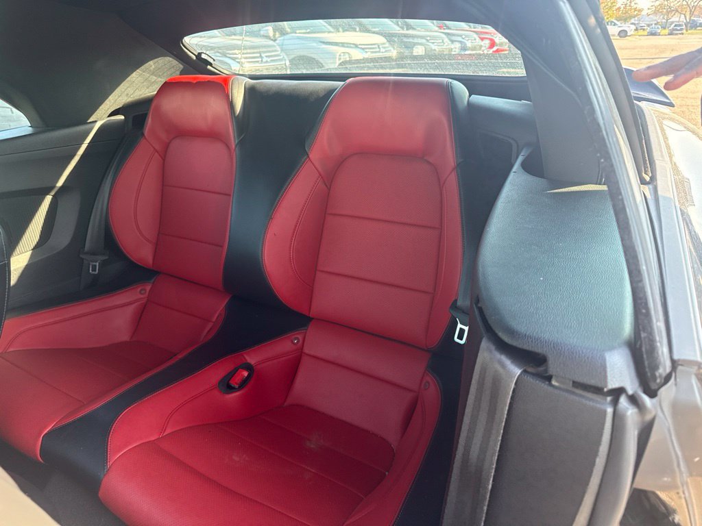 Used 2018 Ford Mustang Premium w/ Equipment Group 201A RWD image 9