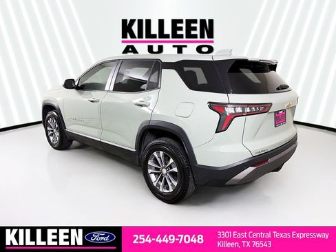 Used 2026 Chevrolet Equinox LT FWD image 7