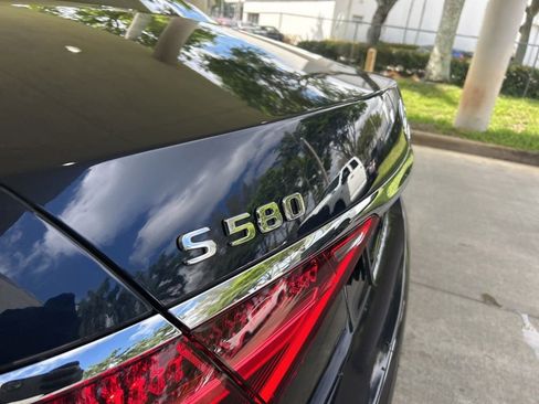 Used 2023 Mercedes-Benz S 580 4MATIC Sedan image 19