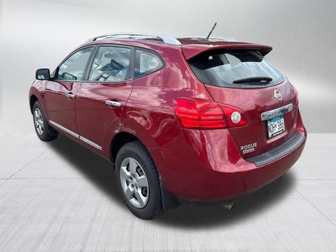 Used 2015 Nissan Rogue S w/ Convenience Package AWD/4WD image 5