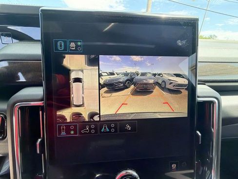 New 2026 GMC Yukon XL Elevation w/ Elevation Premium Package AWD/4WD image 17