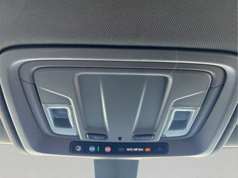 Used 2022 GMC Sierra 2500 Pro w/ Gooseneck/5TH Wheel Package image 31