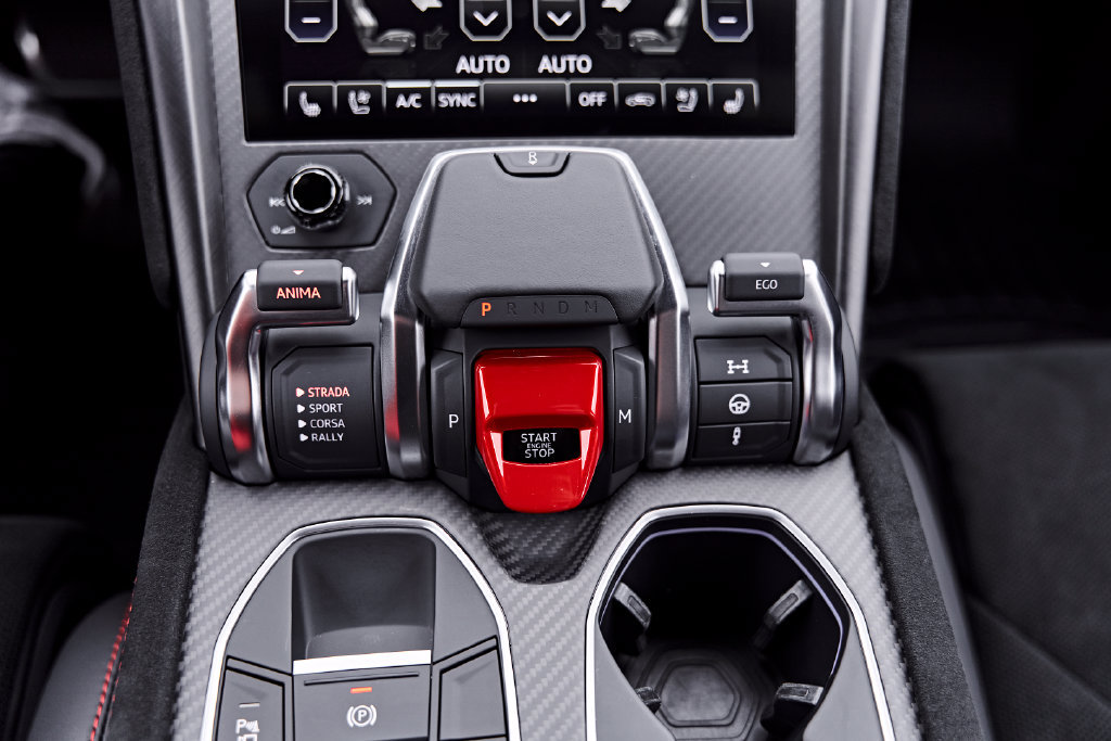 Used 2023 Lamborghini Urus Performante AWD/4WD image 82