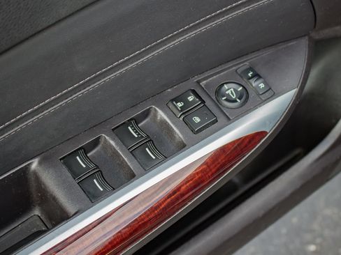 Used 2015 Acura TLX w/ Technology Package FWD image 15