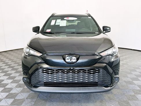 Used 2024 Toyota Corolla Cross AWD Hybrid image 8