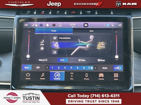 Used 2023 Jeep Grand Cherokee L Limited AWD/4WD image 14