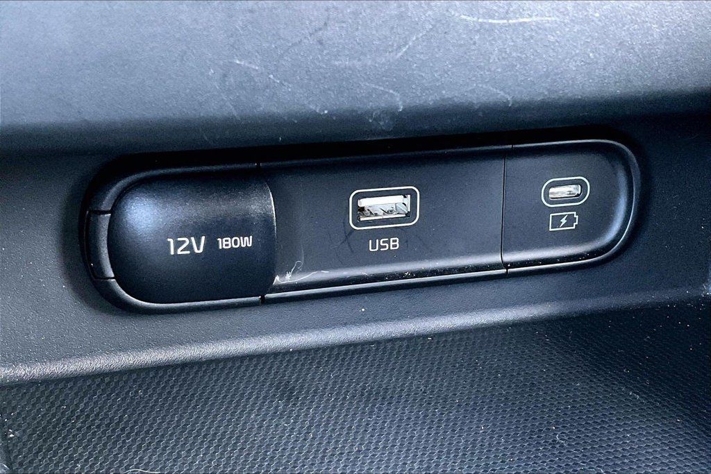 Used 2026 Kia Seltos EX AWD/4WD image 33