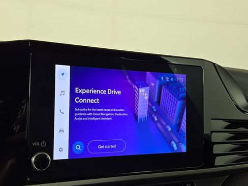 Used 2025 Toyota Camry LE image 17