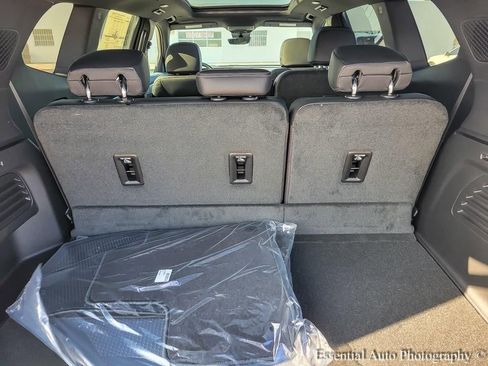 New 2026 Buick Enclave Sport Touring w/ Power Package FWD image 22