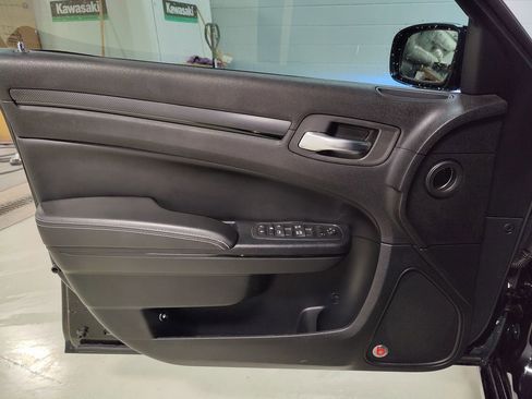 Used 2015 Chrysler 300 S w/ 300S Premium Group image 22