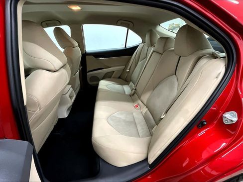 Used 2024 Toyota Camry LE image 21