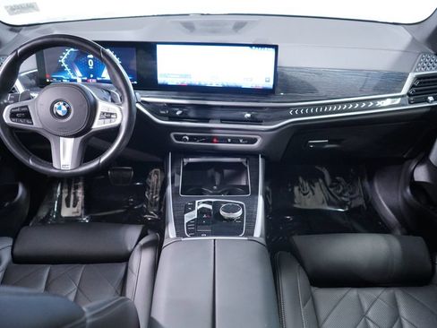 Used 2024 BMW X5 sDrive40i w/ M Sport Package RWD image 12