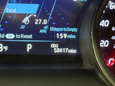 Used 2022 Toyota Camry XSE FWD image 31