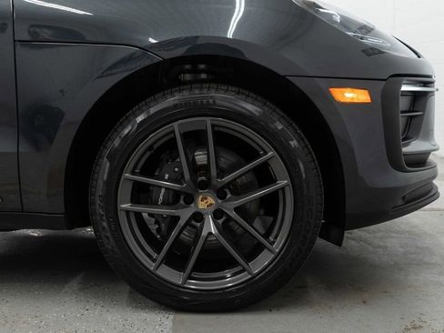 Used 2023 Porsche Macan Turbo image 36