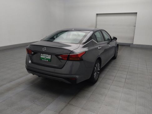 Used 2024 Nissan Altima 2.5 SV image 9
