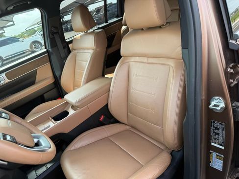Certified 2024 Hyundai Santa Fe Limited FWD image 14