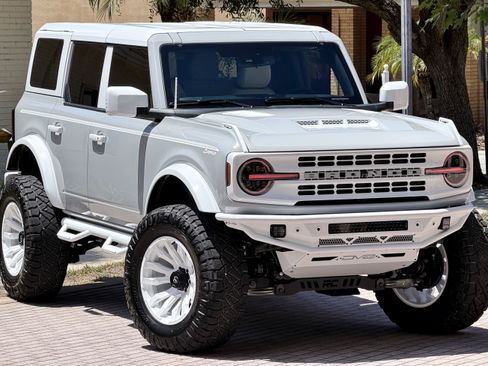 Used 2026 Ford Bronco Outer Banks AWD/4WD image 41