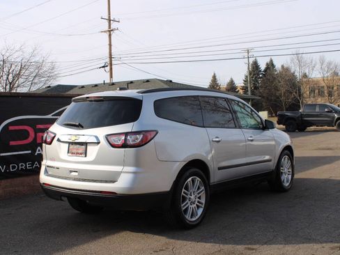 Used 2017 Chevrolet Traverse LS AWD/4WD image 6