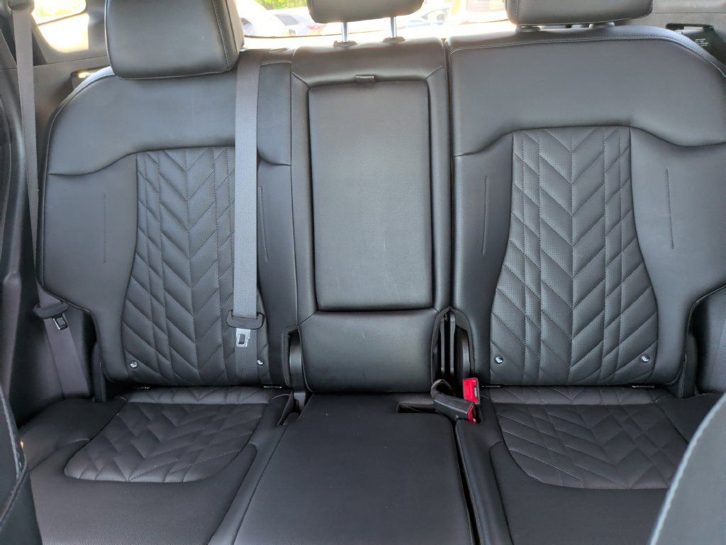 Used 2023 Kia Sportage X-Line AWD/4WD image 8