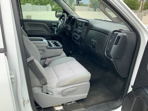 Used 2017 Chevrolet Silverado 1500 W/T w/ WT Convenience Package AWD/4WD image 15