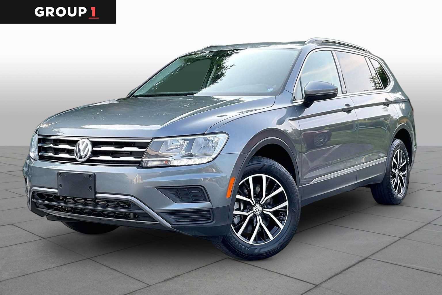 Used 2021 Volkswagen Tiguan SE w/ Panoramic Sunroof Package AWD/4WD image 1