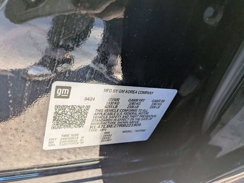 Used 2024 Buick Envista Sport Touring w/ Convenience I Package FWD image 35