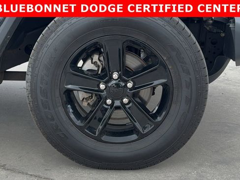 Used 2021 Jeep Wrangler Unlimited Sahara image 33