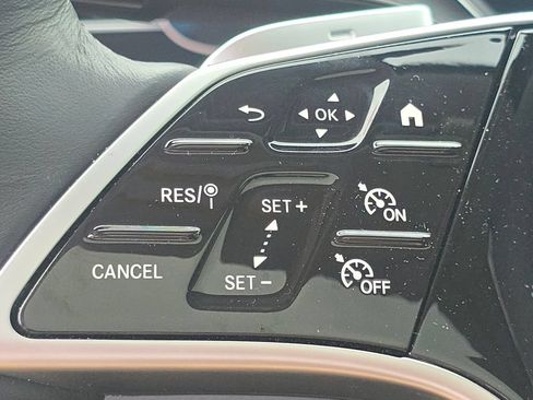 Used 2026 Mercedes-Benz GLE 350 4MATIC image 38