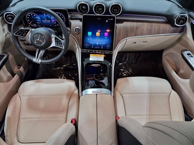 Used 2026 Mercedes-Benz GLC 300 image 18