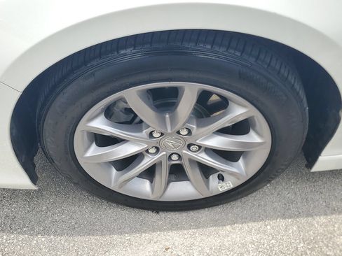 Used 2023 Acura TLX FWD image 4