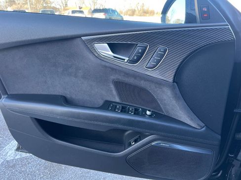 Used 2017 Audi RS 7 Performance image 18