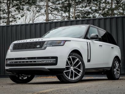 New 2025 Land Rover Range Rover SE