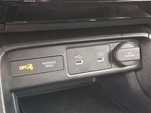 Used 2025 Honda Civic Sport image 20